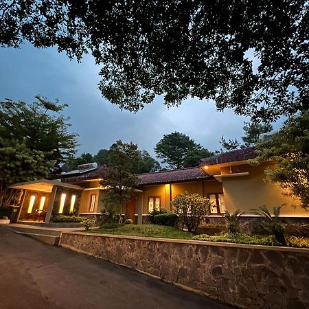 Gracia Spa Resort Hotel Ciater Exterior foto
